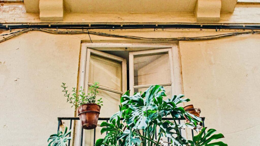Guide pratique pour les annonceurs francais : comment identifier, verifier et convertir des createurs Instagram suisses pour envoyer un trafic qualifie vers votre landing page.