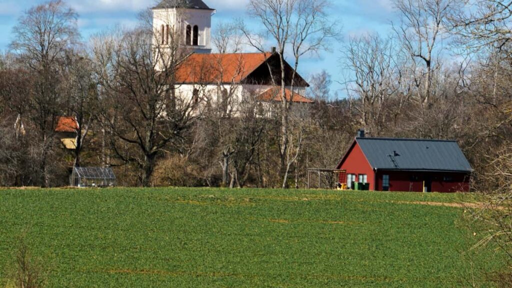 Guide pratique pour marques francaises : comment reperer et engager des createurs Kuaishou en Russie pour lancer des drops edition limitee, avec tactiques, outils et risques.