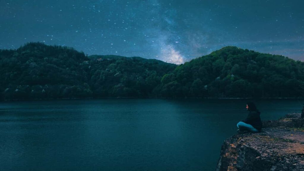 Guide pratique pour les annonceurs francais: comment reperer, contacter et securiser des createurs OnlyFans au Luxembourg pour des reviews visuelles, avec risques, outils et checklist operationnelle.