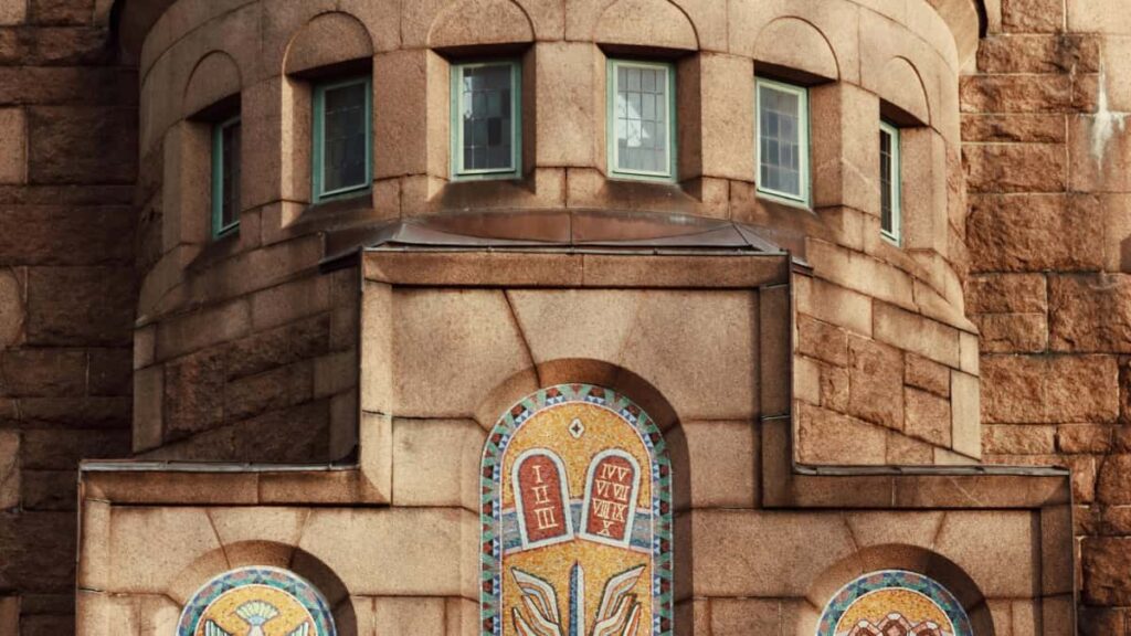 Guide pratique pour createurs en France: comment identifier, contacter et convaincre des marques libanaises sur Amazon afin de produire des tutoriels brandes performants.