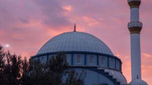 Strategies concretes pour contacter les marques au Nepal via TikTok et transformer les interactions en inscriptions a vos formations en ligne.